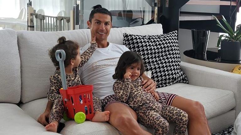 Cristiano Ronaldo wears Gianni Kavanagh