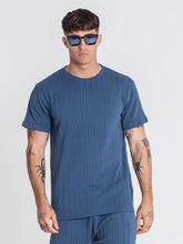 t-shirts / Blue Twist Tee