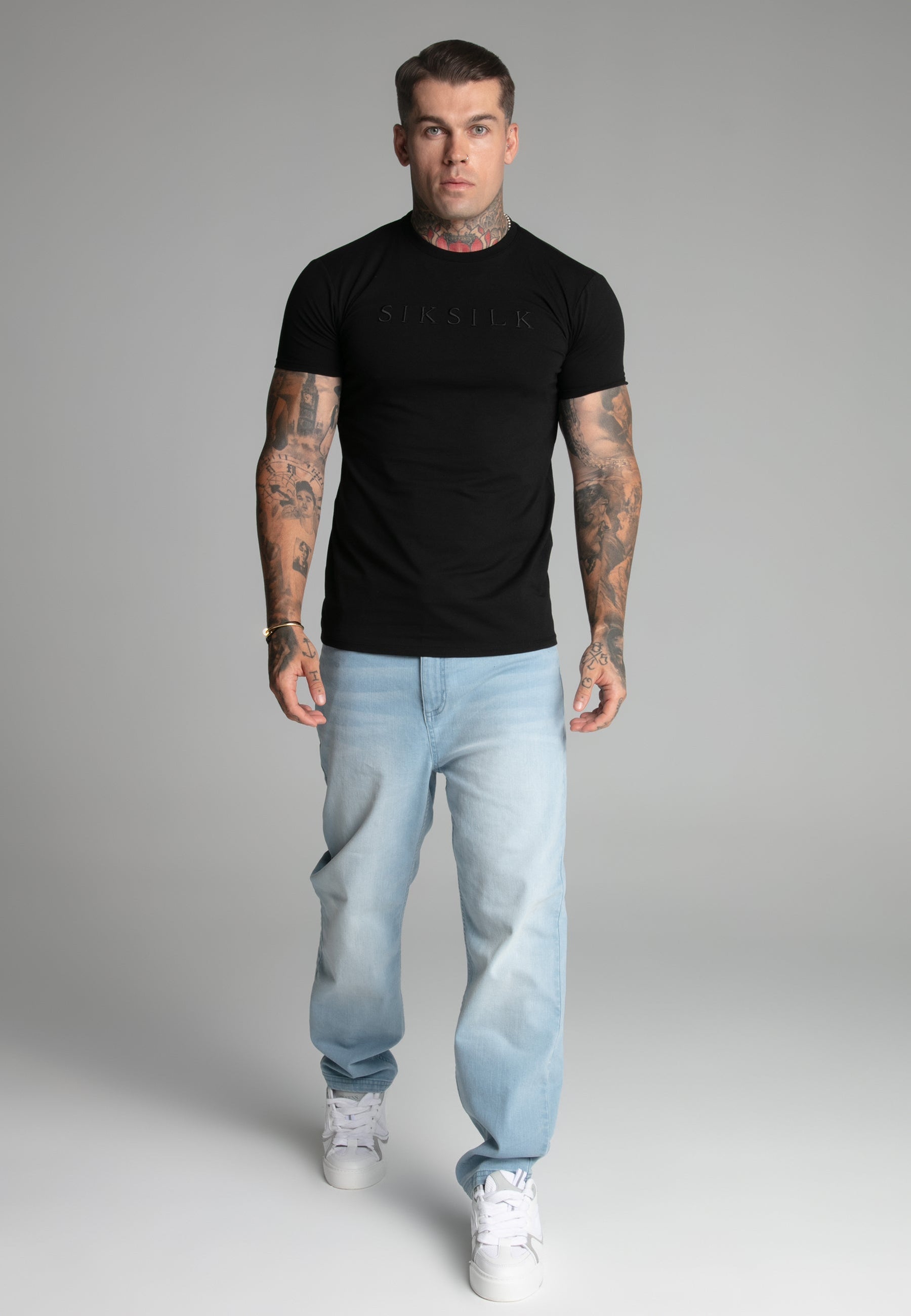 t-shirts / Black Muscle Fit T-Shirt