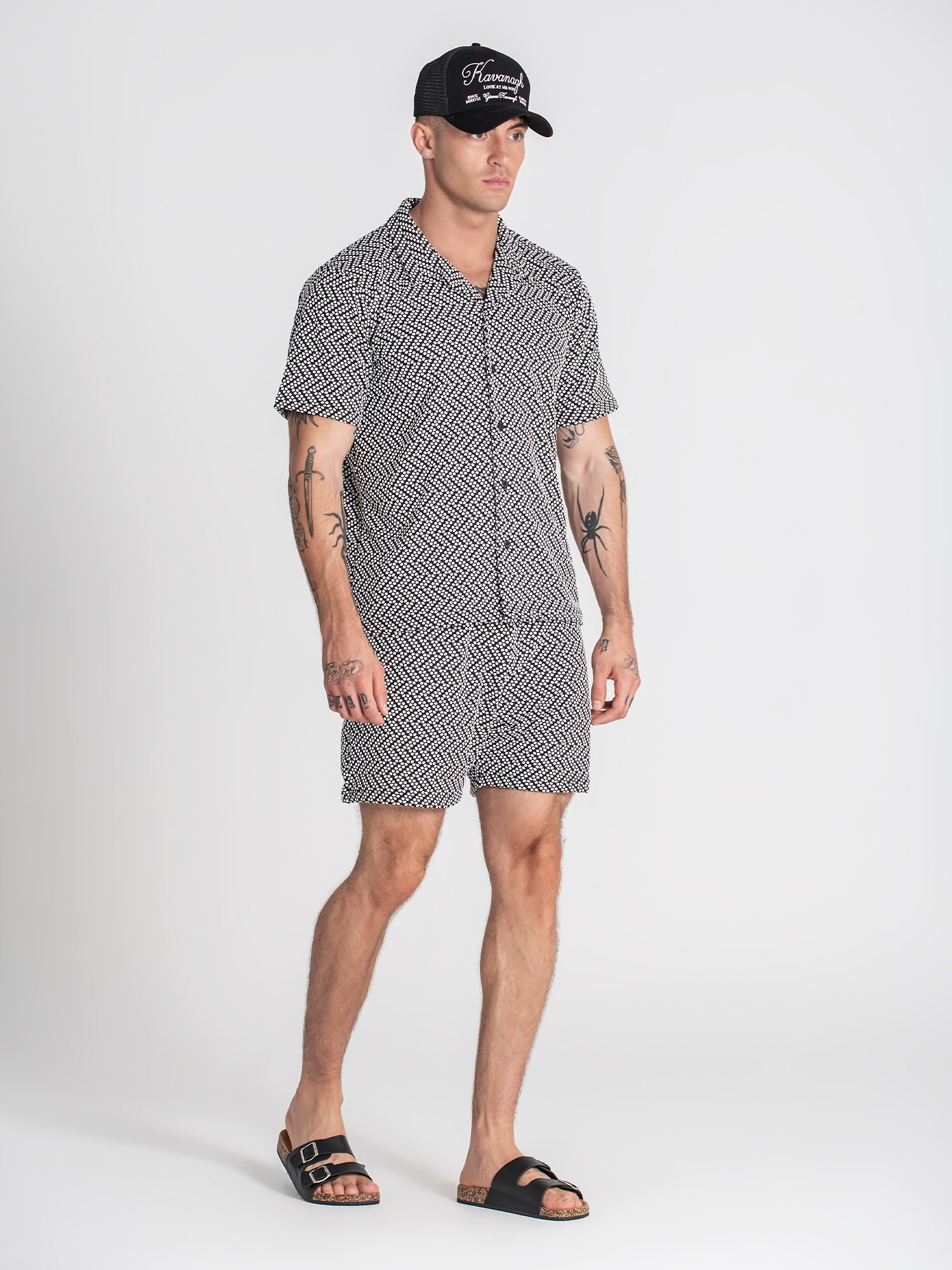 shirts / Black Vibration Shirt