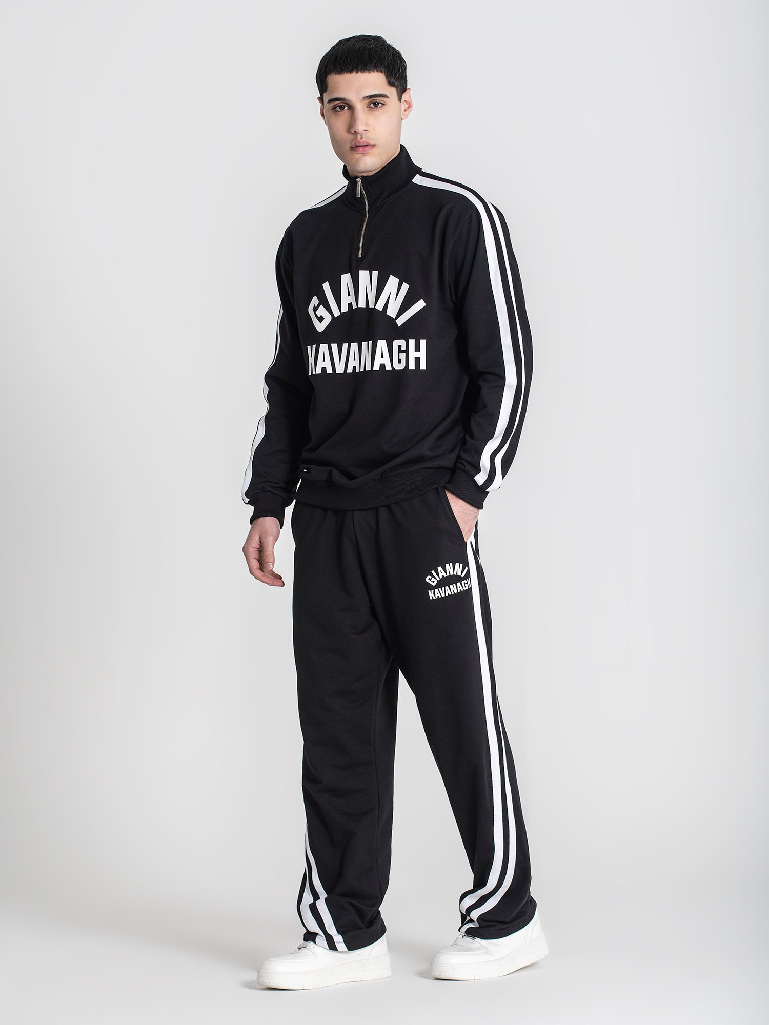 sweats / Black Crew Sweat