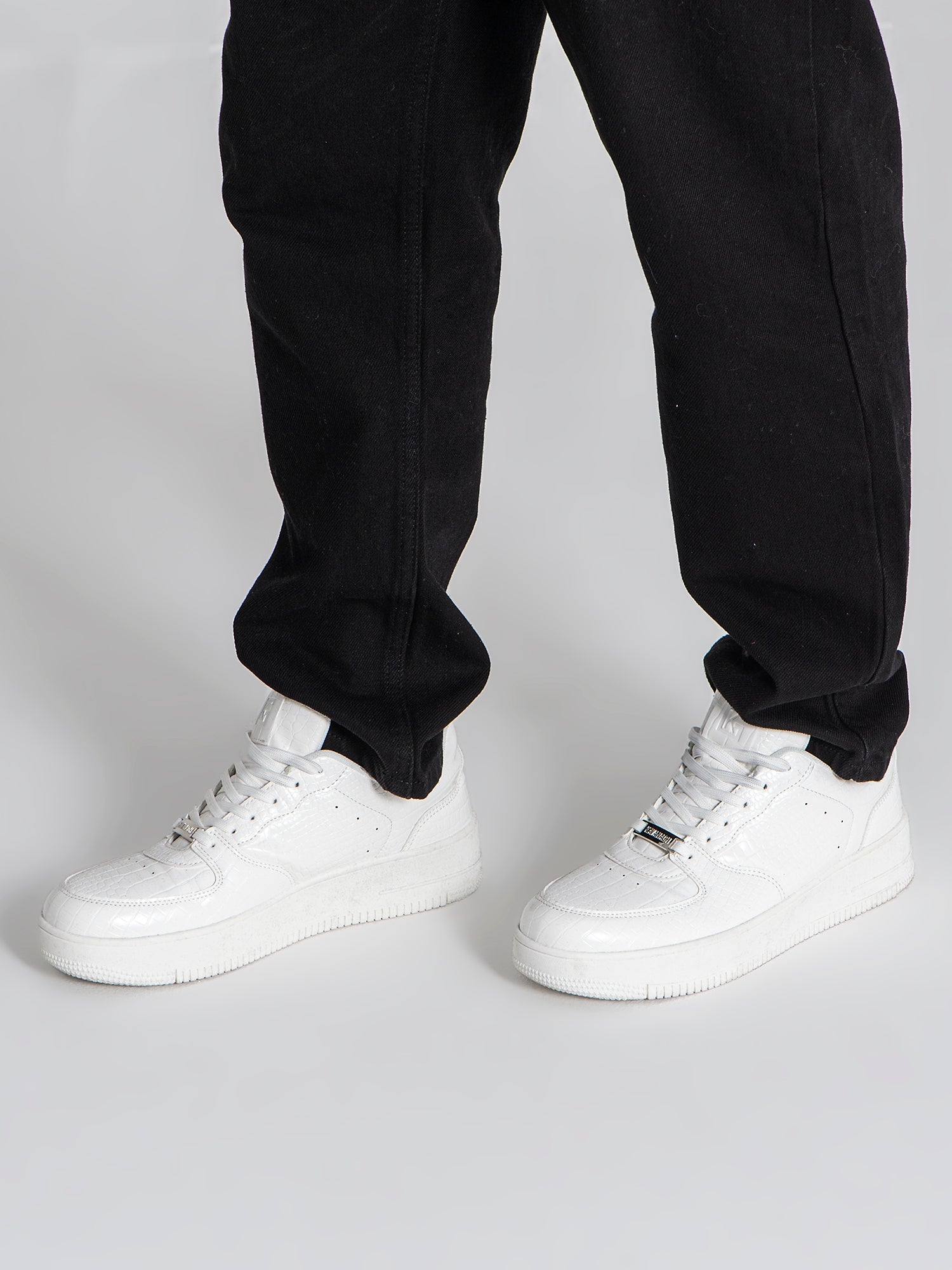 sneakers / White Nature Sneakers
