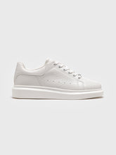 sneakers / White Elevated Sneakers