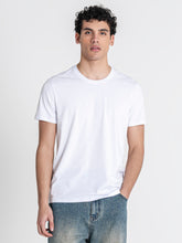 t-shirts / White GK Tee