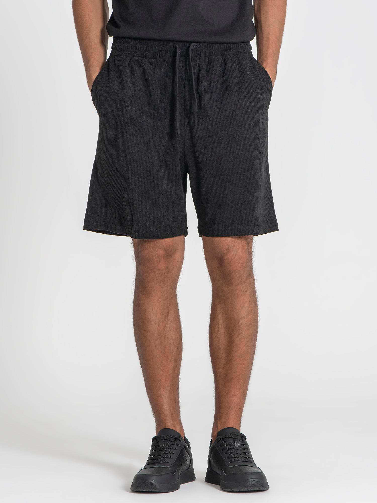 shorts / Black Crease Shorts