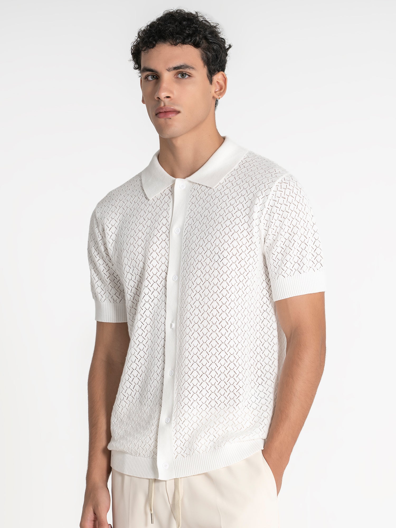 shirts / White Buttoned Knit Shirt
