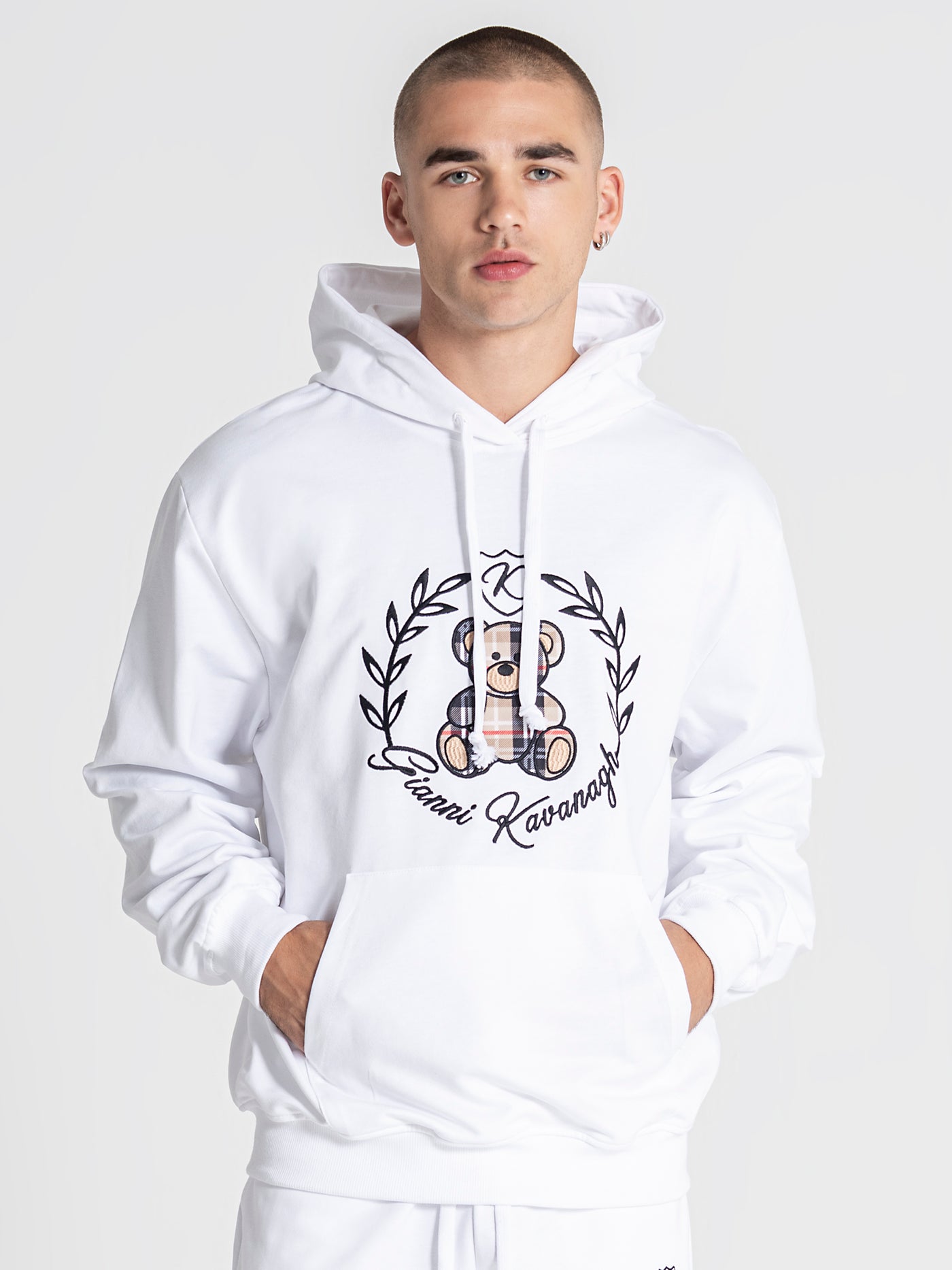 hoodies / White Noble Bear Hoodie