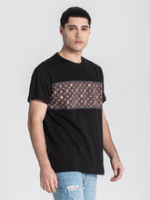 t-shirts / Black Logomania Tee