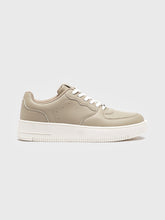 sneakers / Grey City Ease Sneakers