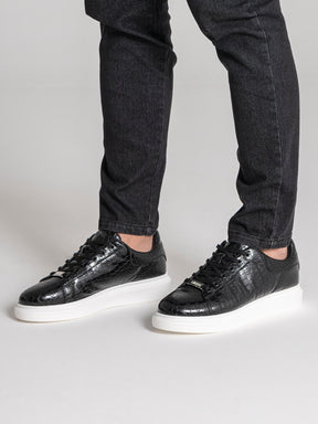 sneakers / Black Elevated Sneakers