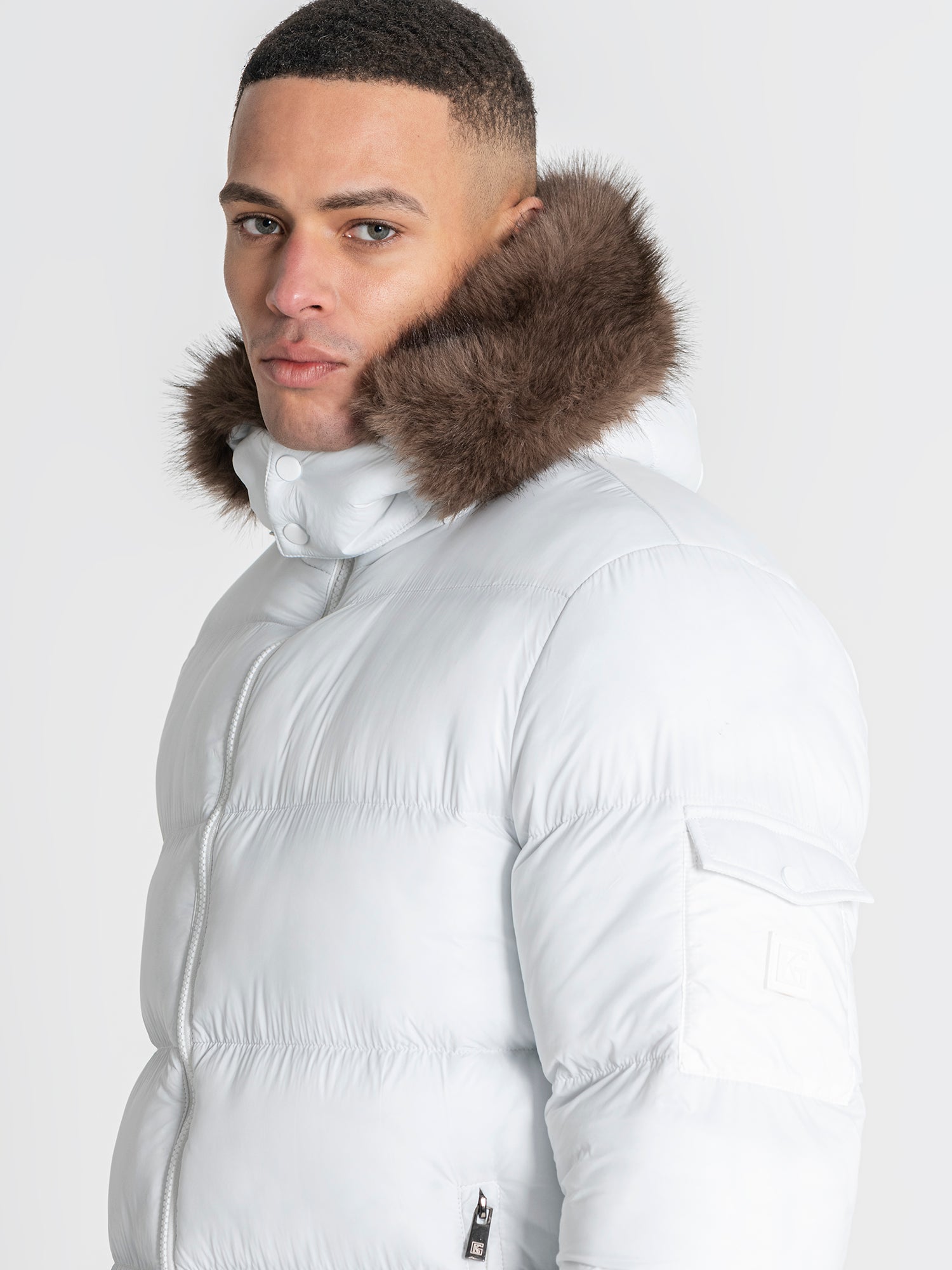 puffers / White GK Puffer Jacket