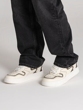 sneakers / White Dive Sneakers