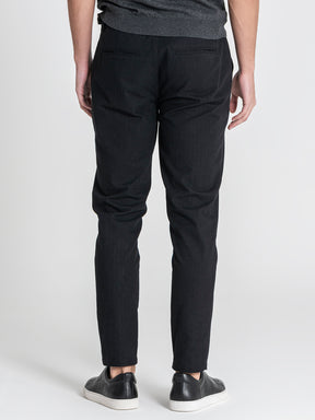 pants / Black Pleated Chino Pants