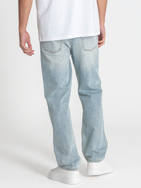 jeans / Light Blue Wash Jeans