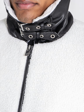 jackets / White Cocoon Sherpa Jacket