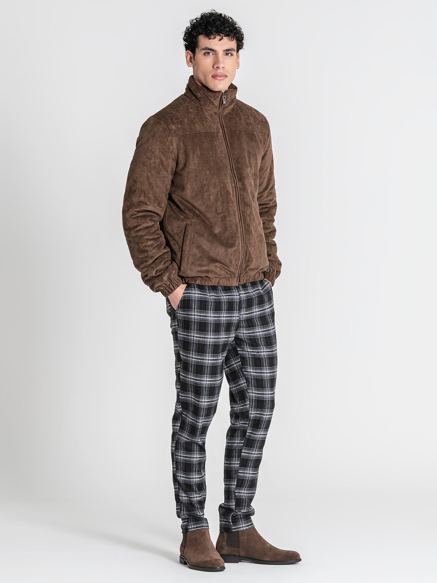 jackets / Brown Essential Jacket