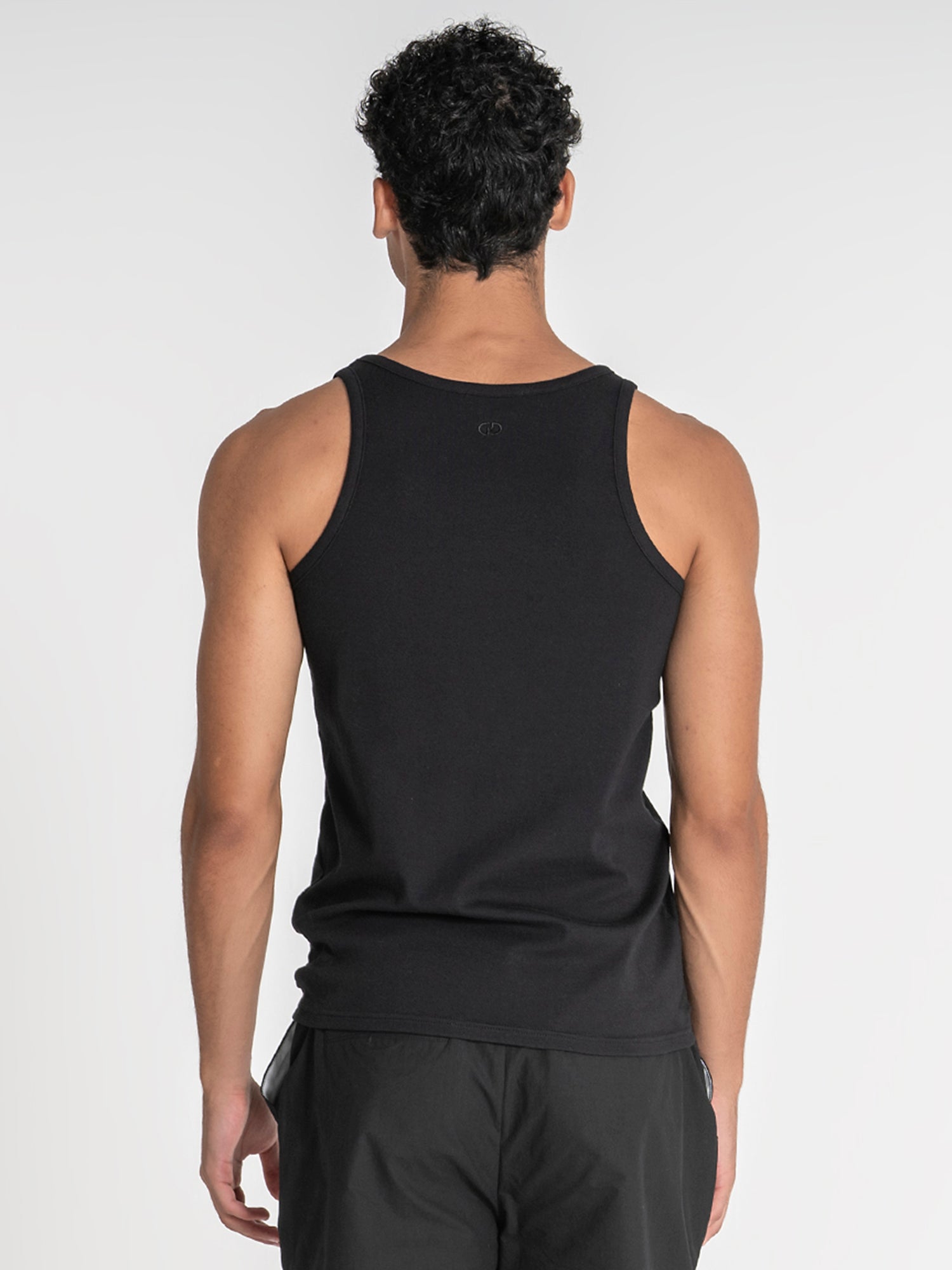 tank tops / Black Essence GG Tanktop