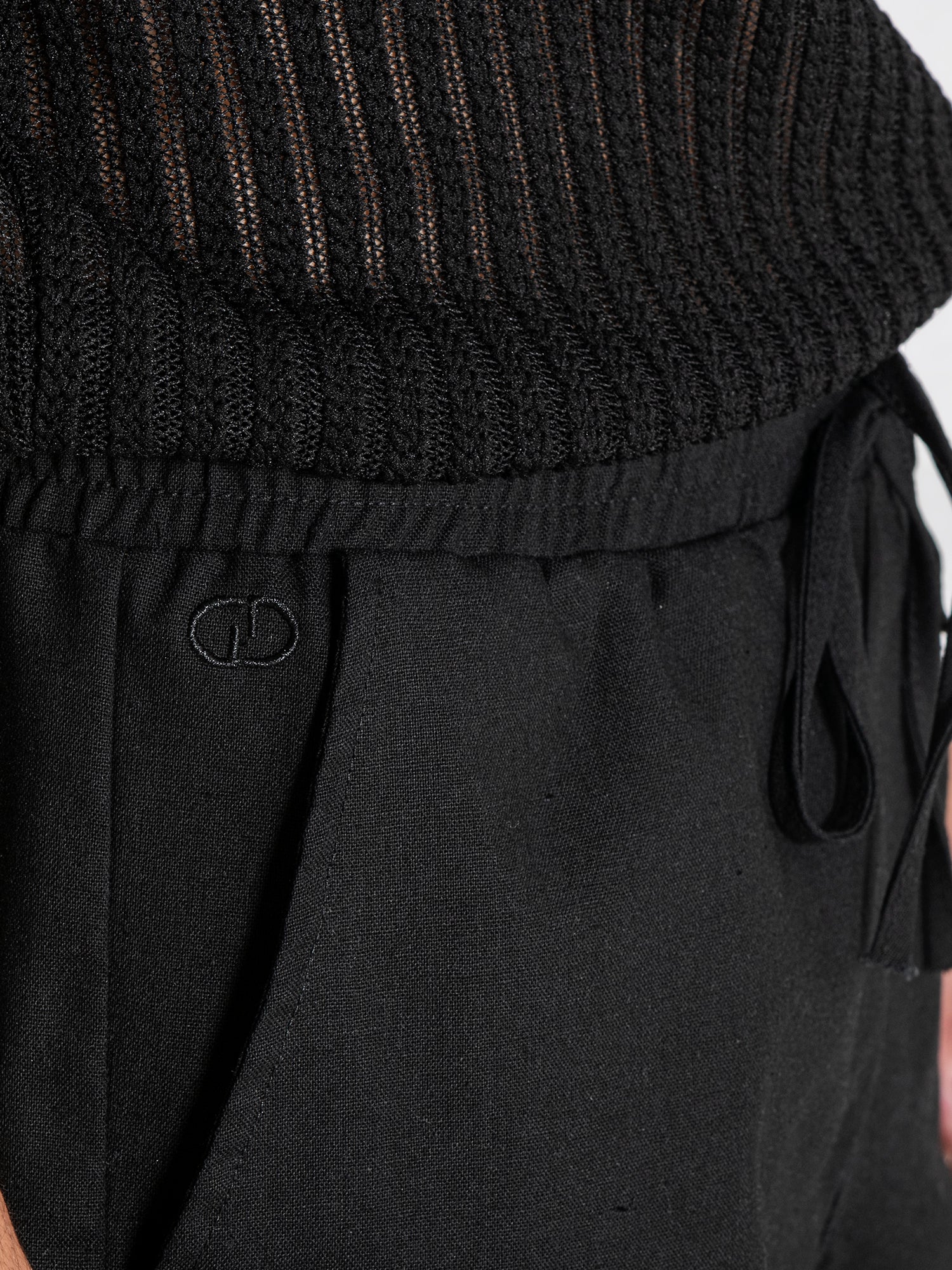 shorts / Black GG Linen Shorts