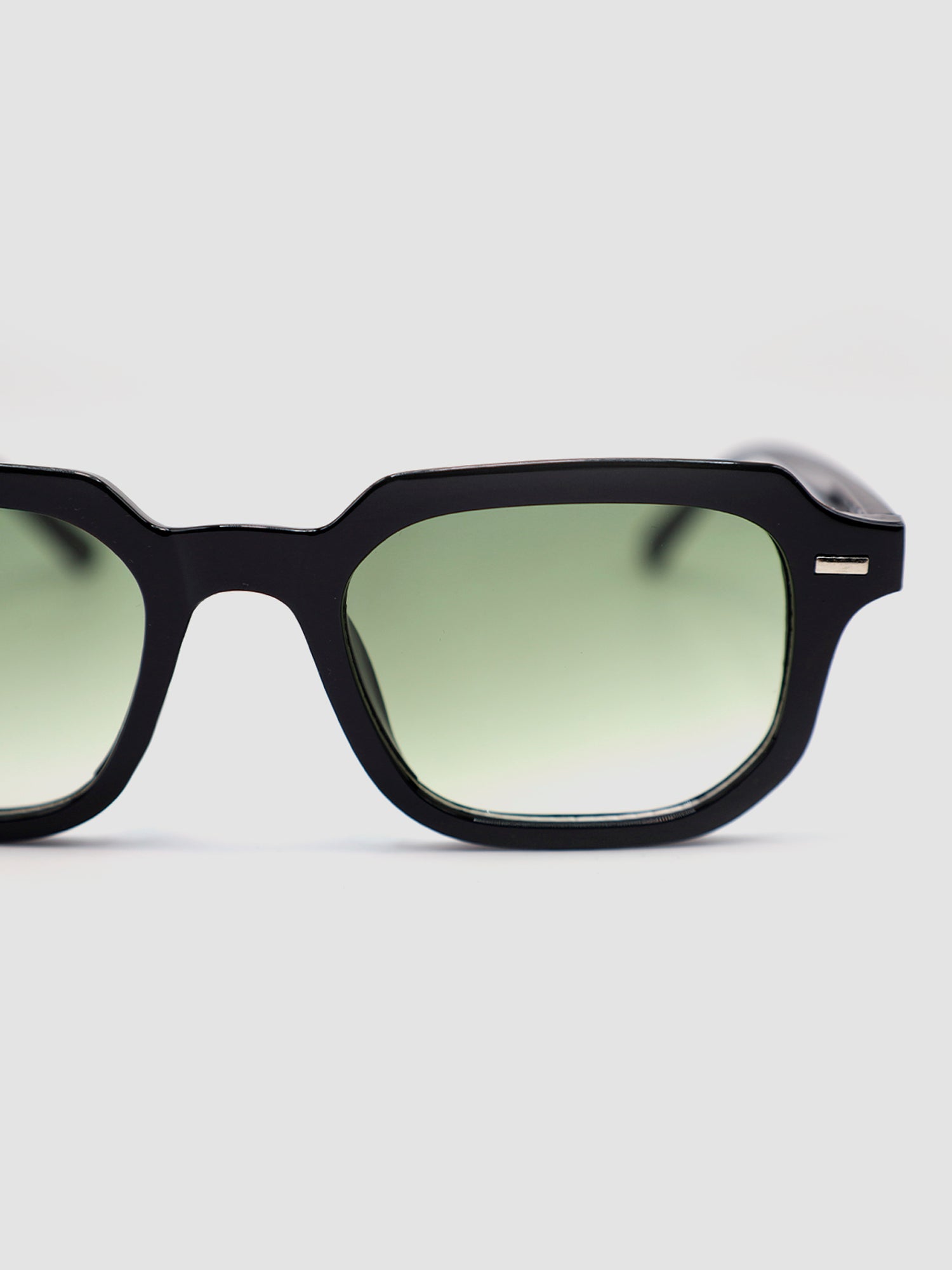 sunglasses / Green Lior Sunglasses