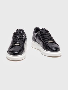 sneakers / Black Elevated Sneakers