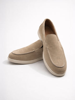 shoes / Beige GK Boat Loafers