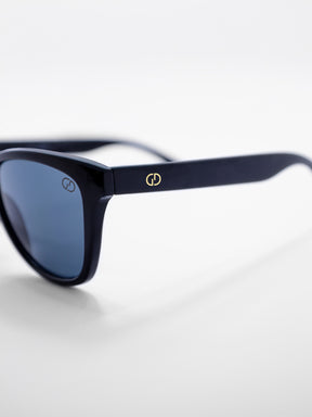 sunglasses / Black Luxen Sunglasses