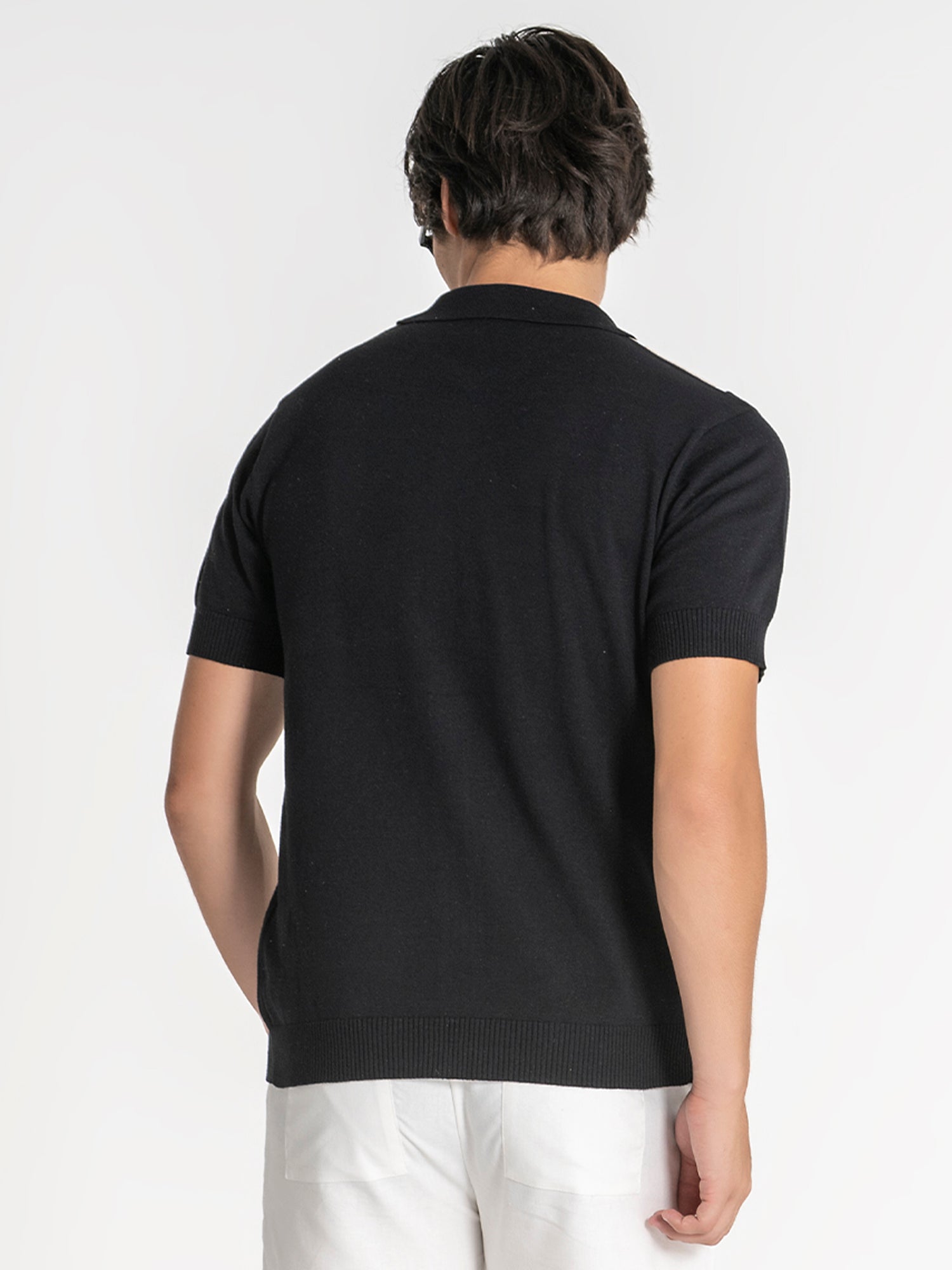 shirts / Black Retro Knit Shirt