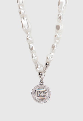 necklaces / Silver Pearls Necklace