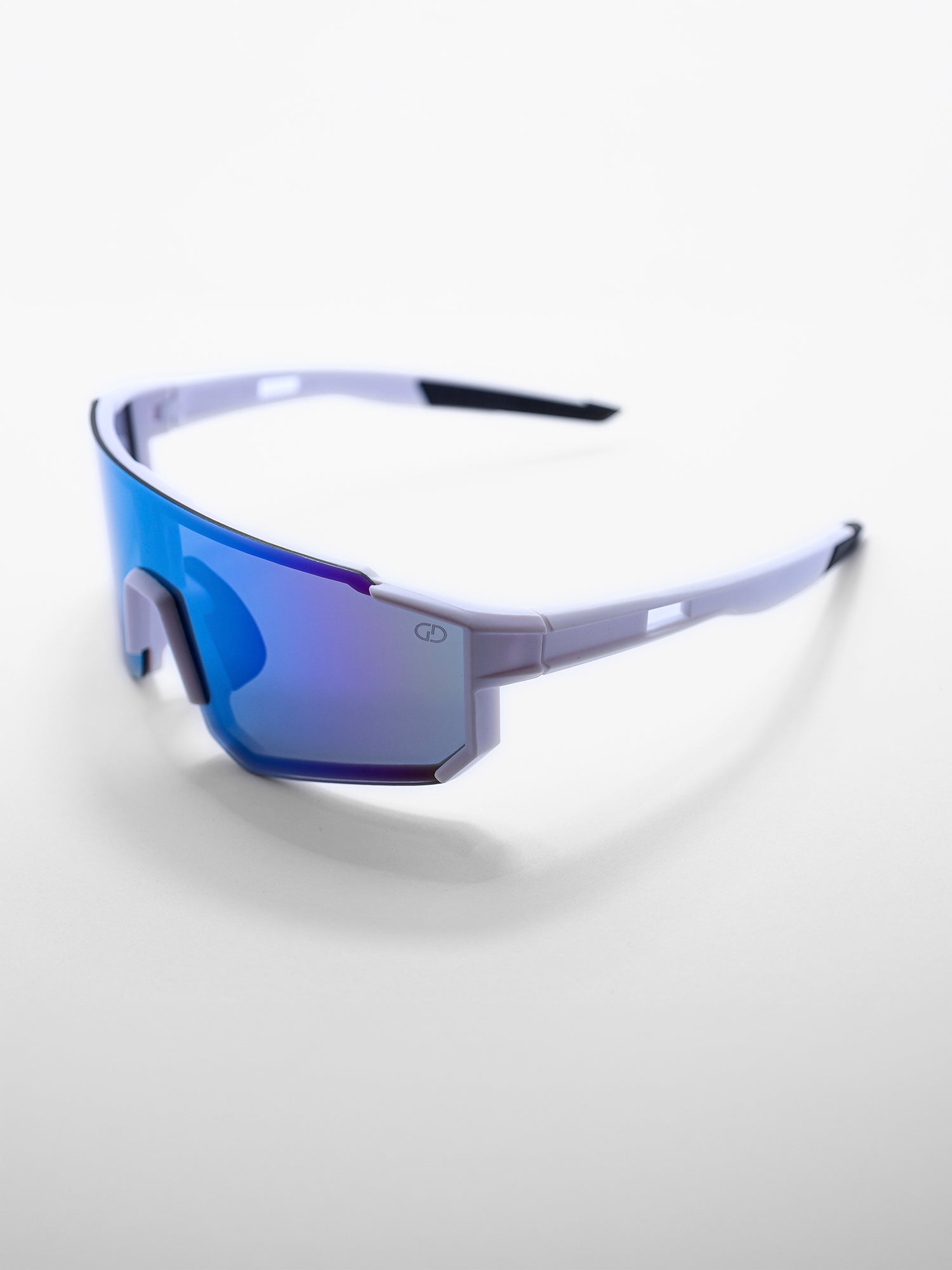 sunglasses / White Aurelix Sunglasses