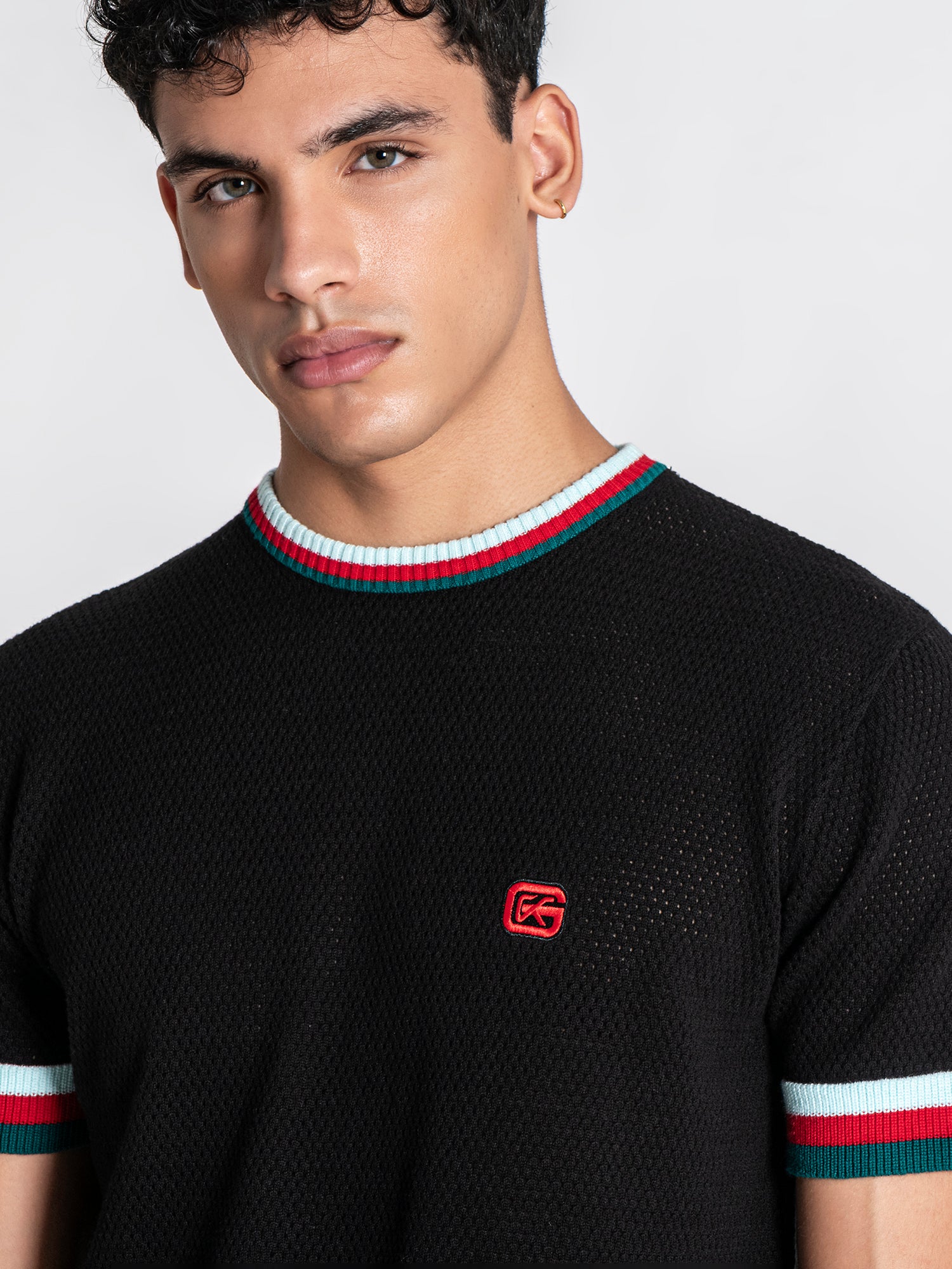 t-shirts / Black Striped GK Knit Set