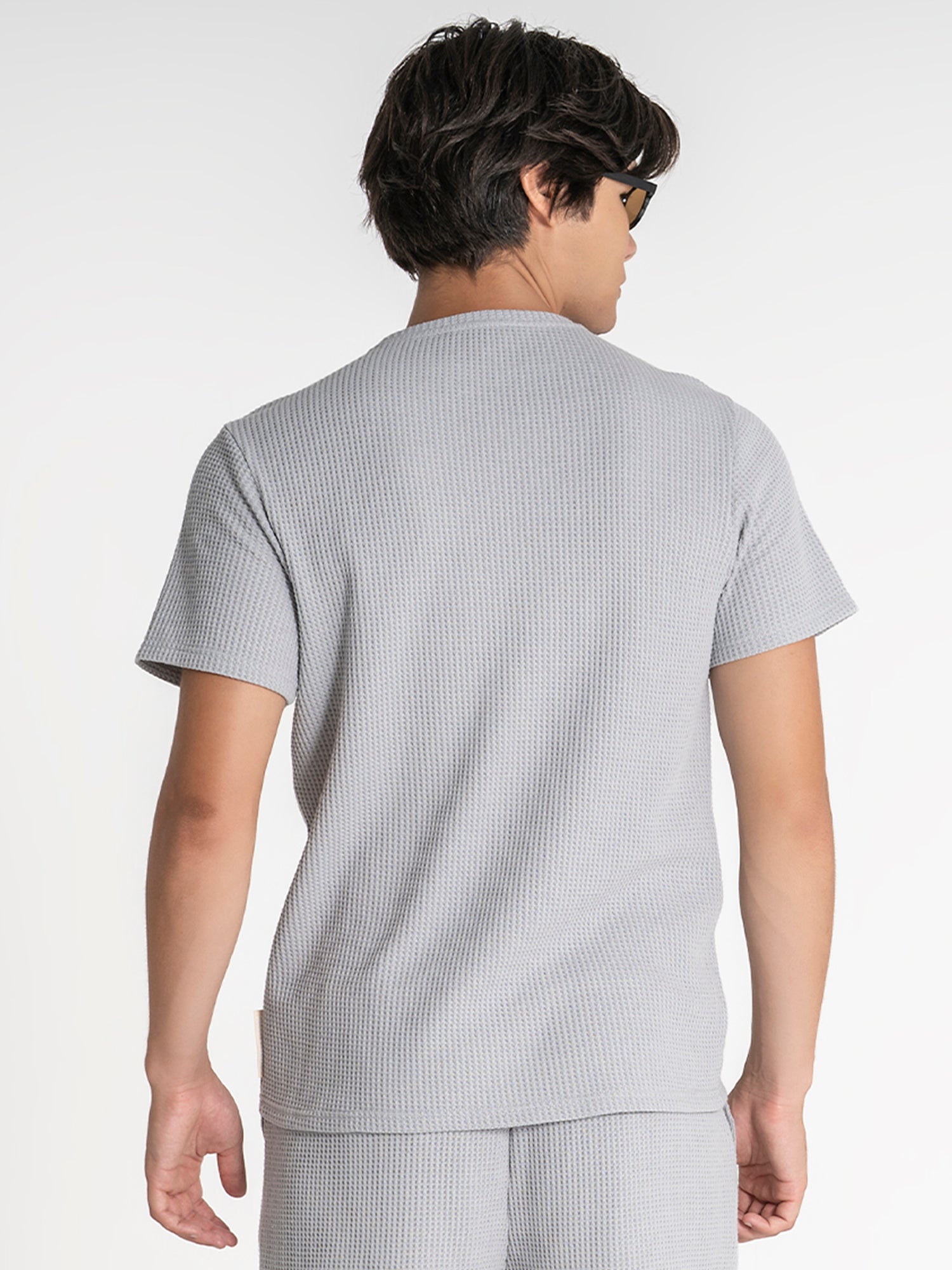 t-shirts / Grey Sense Tee