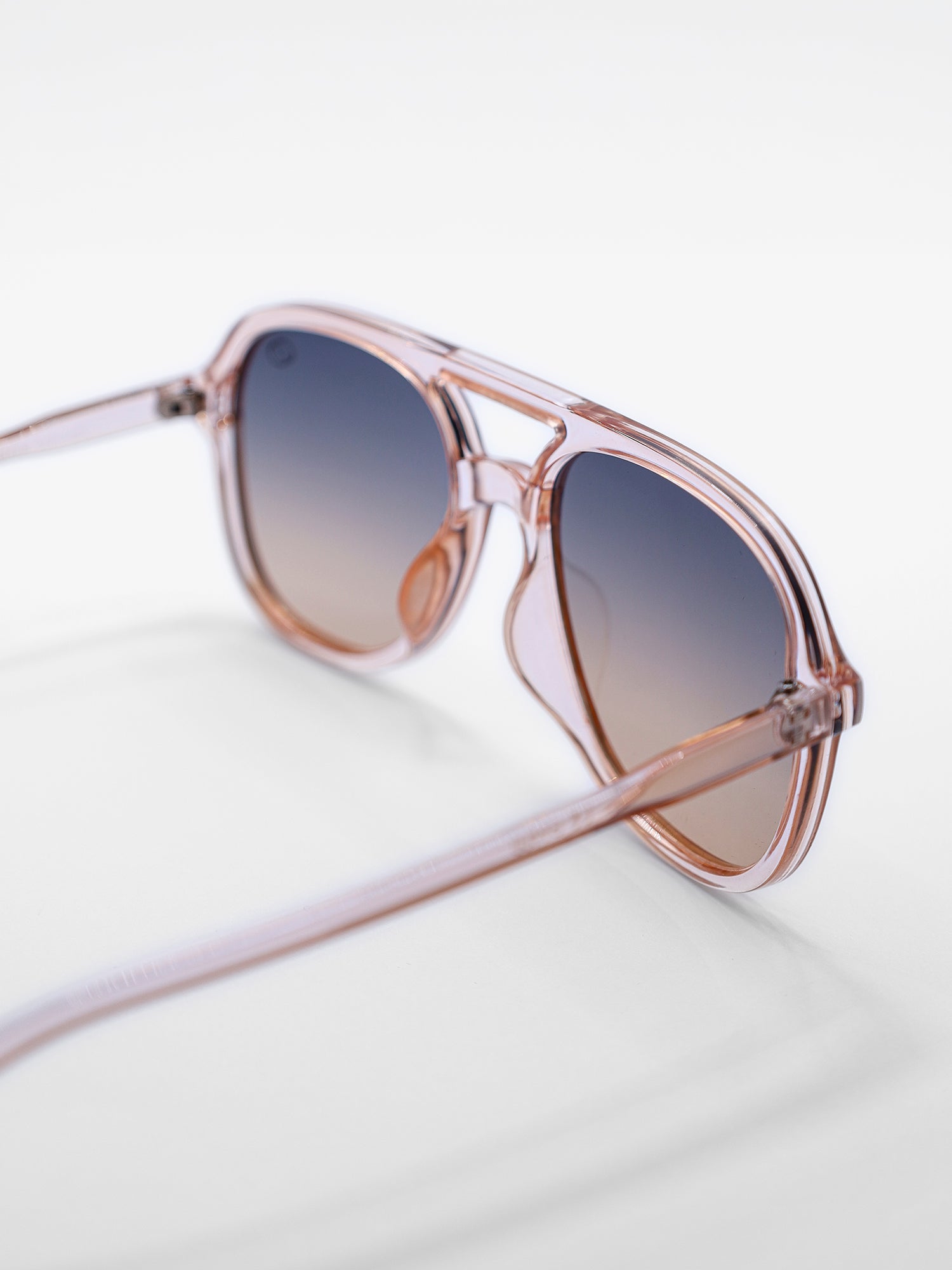 sunglasses / Blue Lioris Sunglasses