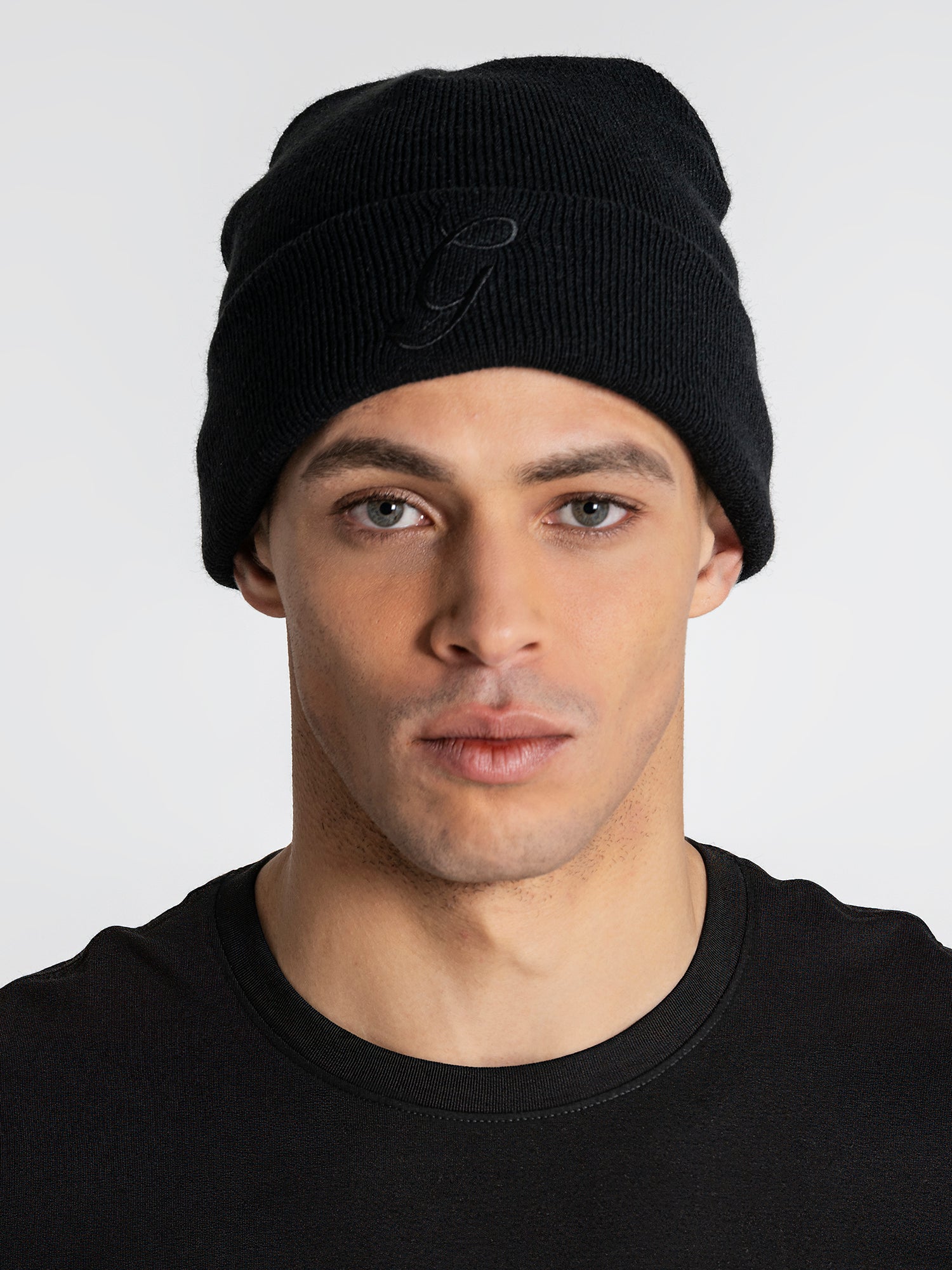 beanies / Black G Beanie