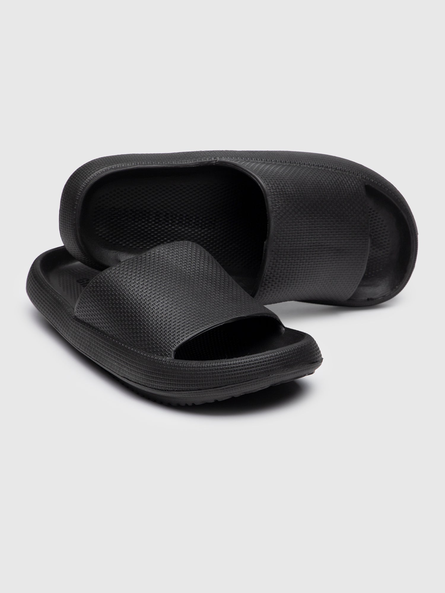 sliders / Black Foam Sliders