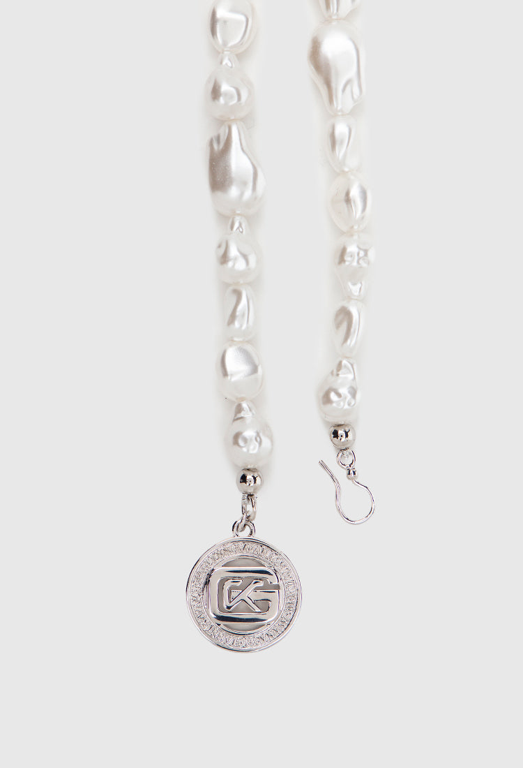necklaces / Silver Pearls Necklace