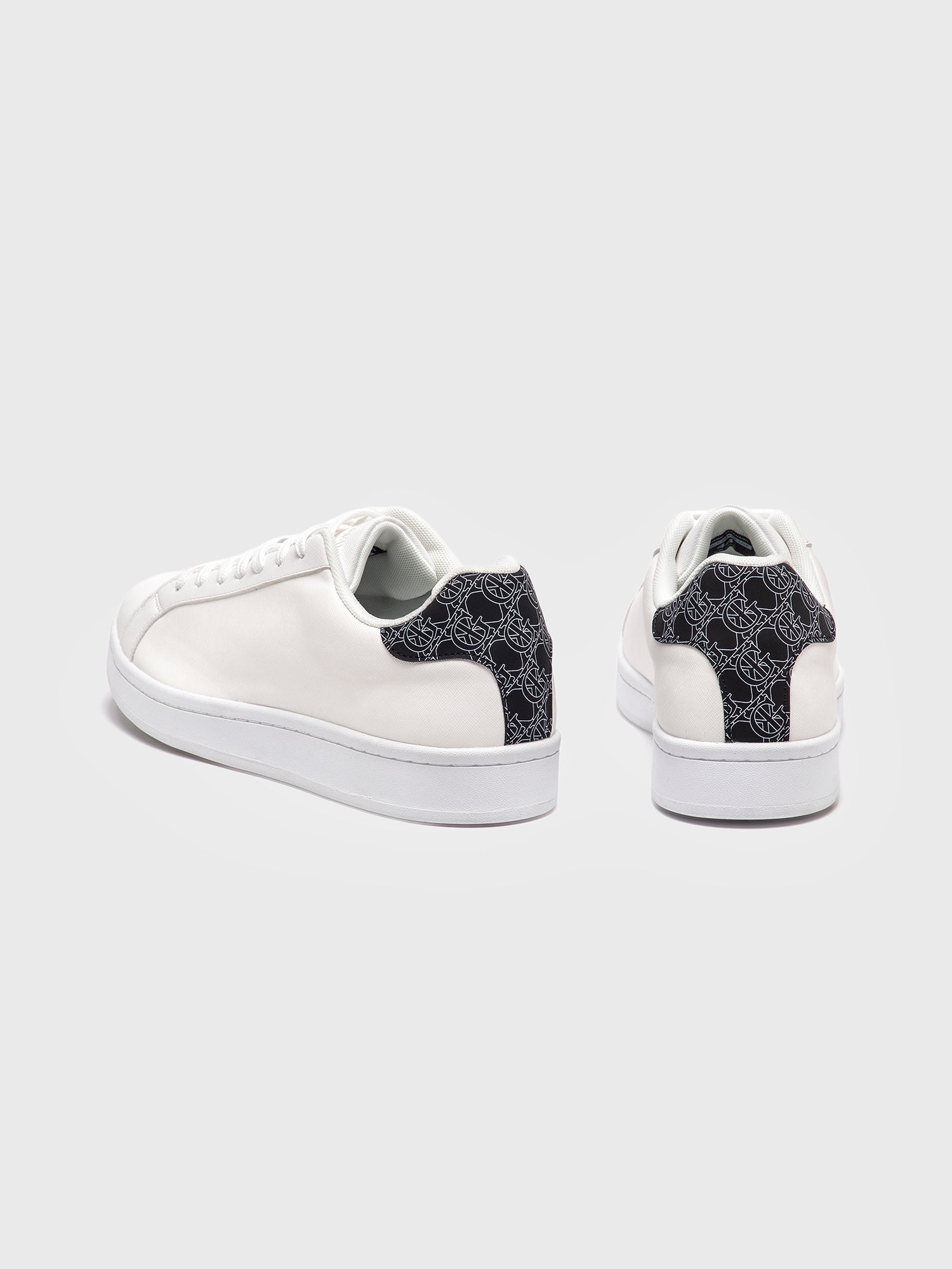 sneakers / White Insignia Edge Sneakers