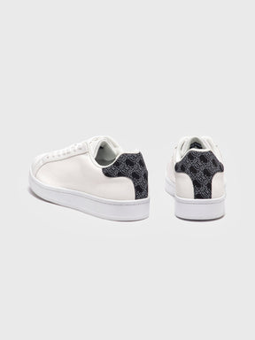 sneakers / White Insignia Edge Sneakers
