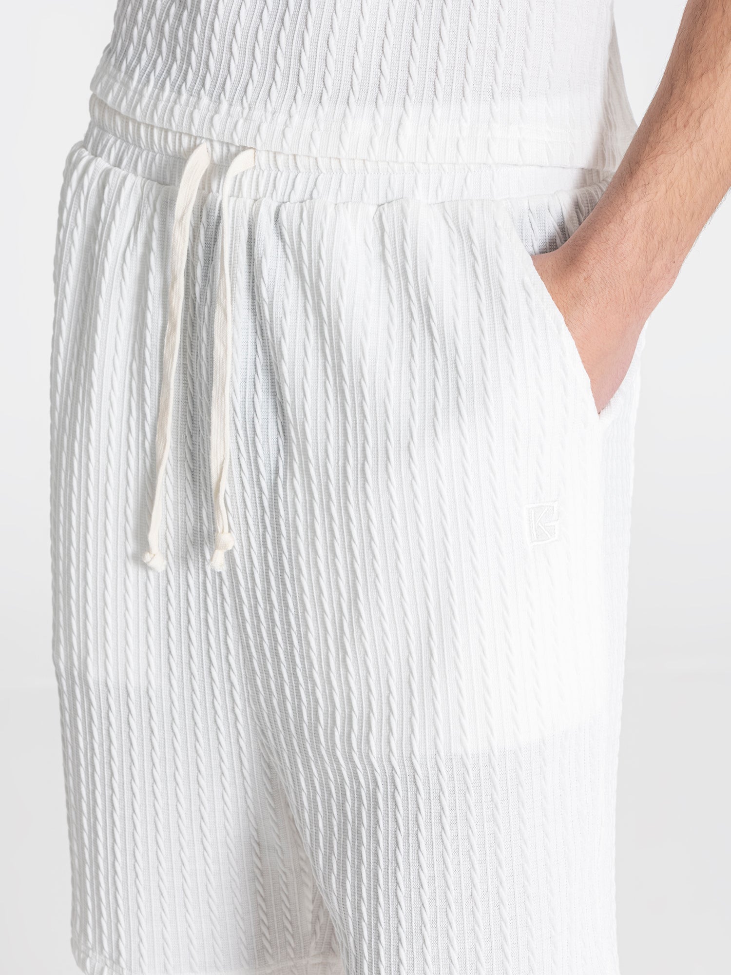 t-shirts / White Tactile Set