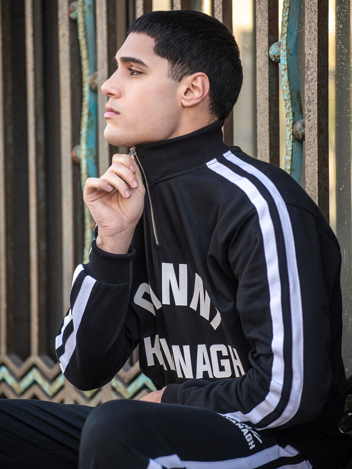 Black Crew Sweat