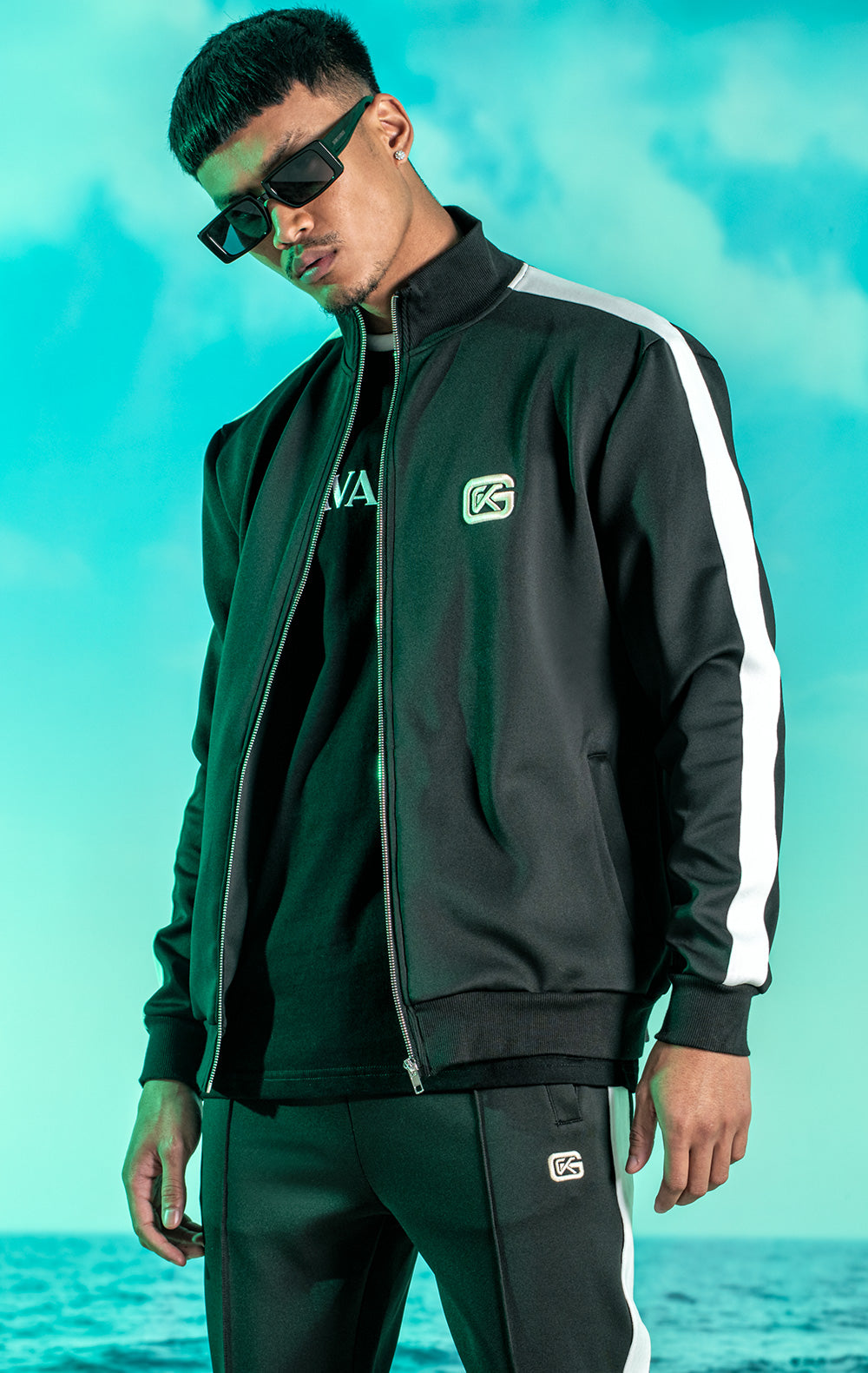Ub online store hombre hotsell