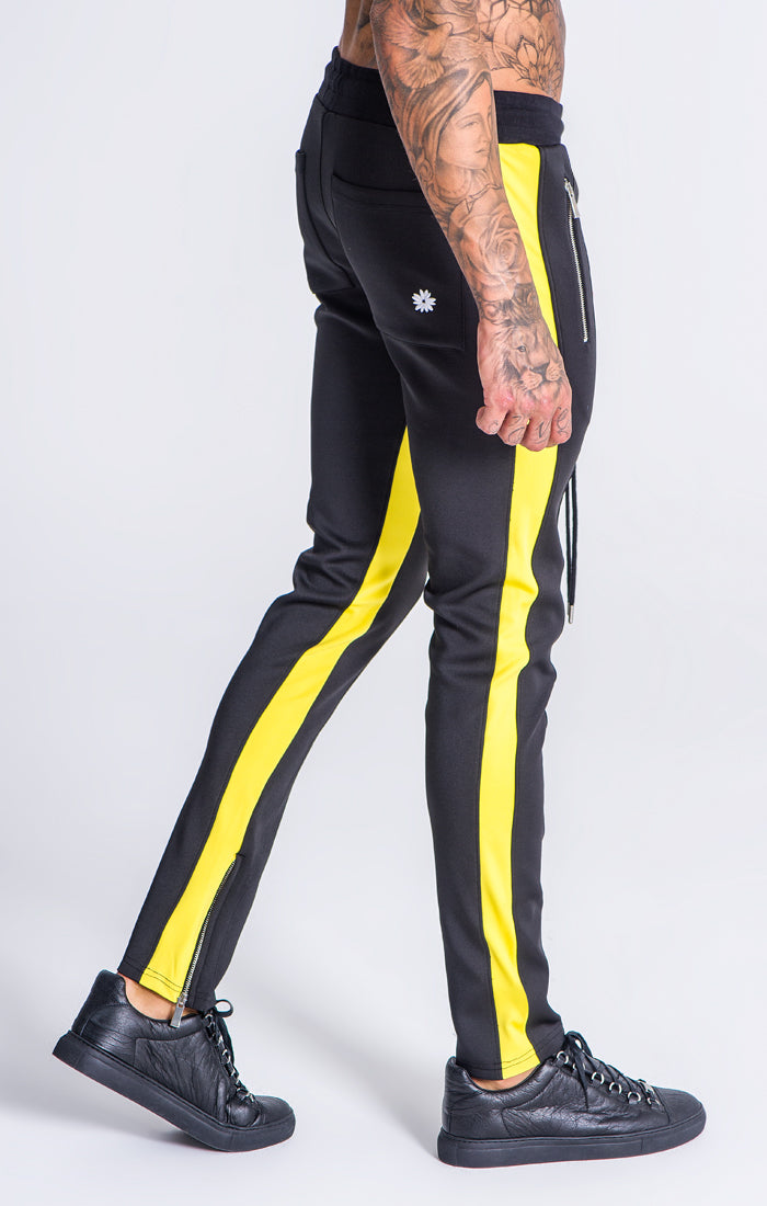 black-yellow